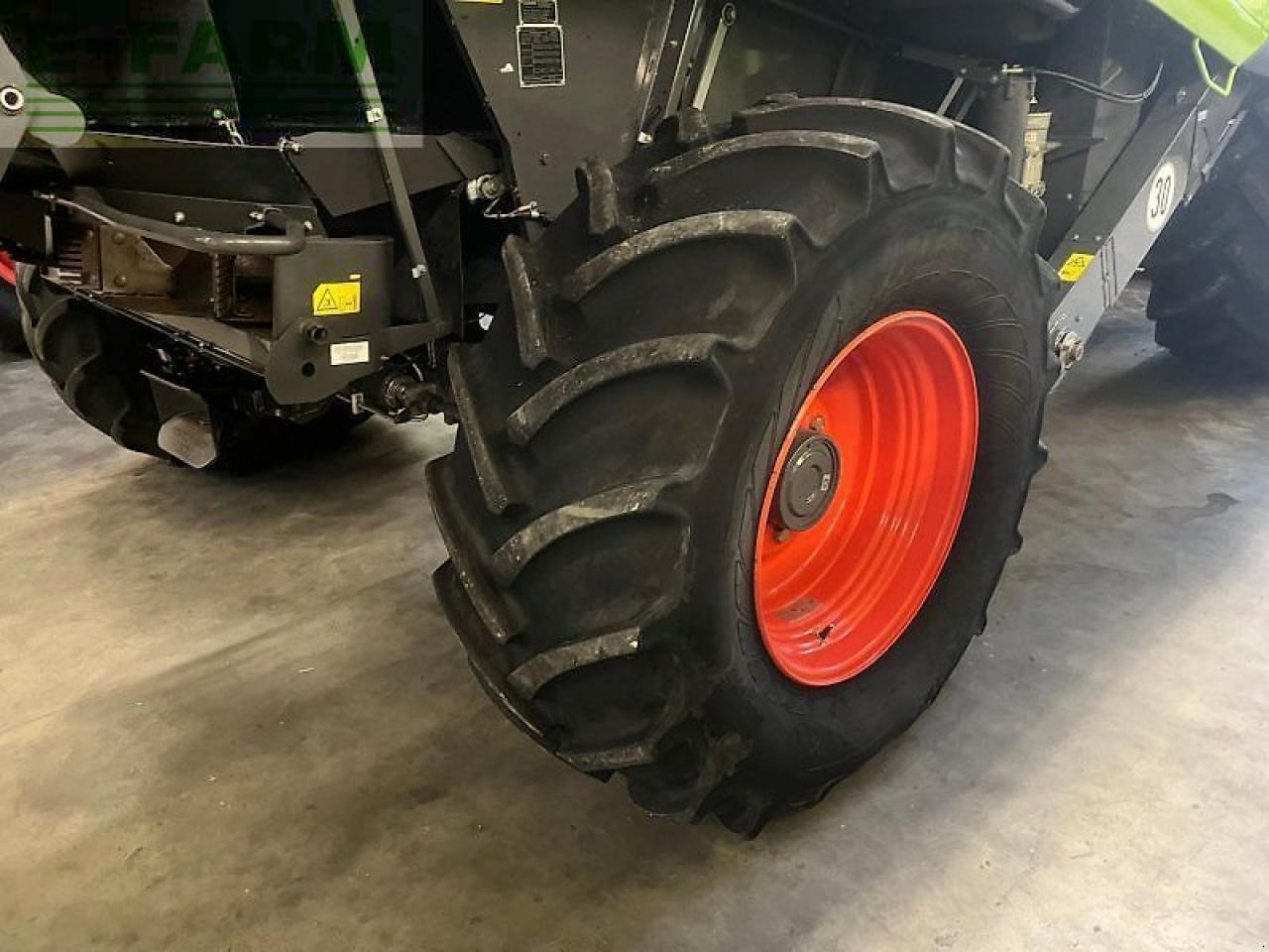 CLAAS lexion 750 - Moissonneuse-batteuse: photos 5 CLAAS lexion 750 - Moissonneuse-batteuse: photos 5