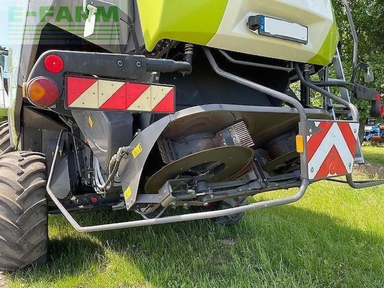 CLAAS lexion 750 mit vario 900 - Moissonneuse-batteuse: photos 5 CLAAS lexion 750 mit vario 900 - Moissonneuse-batteuse: photos 5