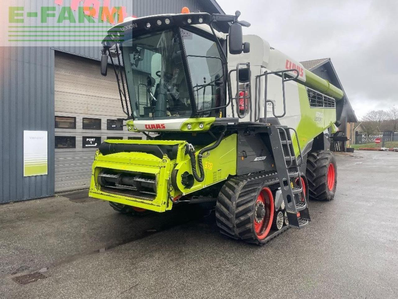 CLAAS lexion 8700 terra trac - Moissonneuse-batteuse: photos 2 CLAAS lexion 8700 terra trac - Moissonneuse-batteuse: photos 2