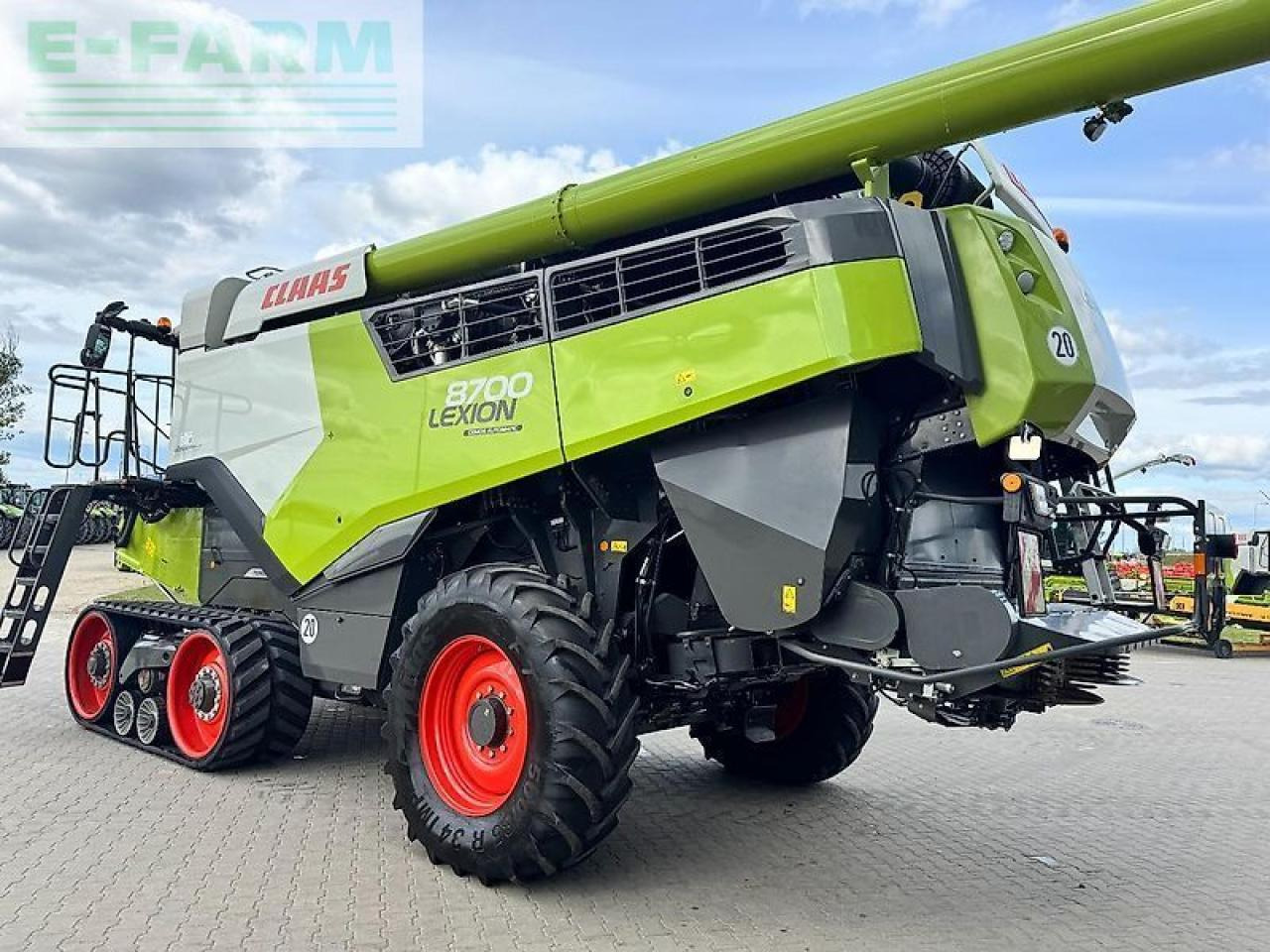 CLAAS lexion 8700tt - Moissonneuse-batteuse: photos 3 CLAAS lexion 8700tt - Moissonneuse-batteuse: photos 3