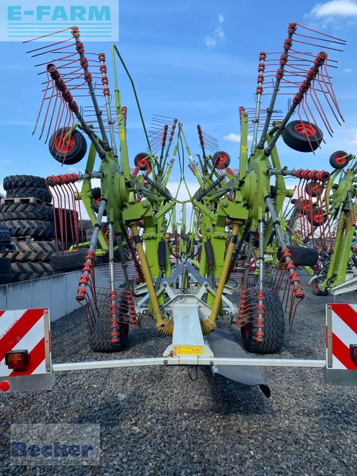 CLAAS liner 3000 - Faneuse: photos 4 CLAAS liner 3000 - Faneuse: photos 4