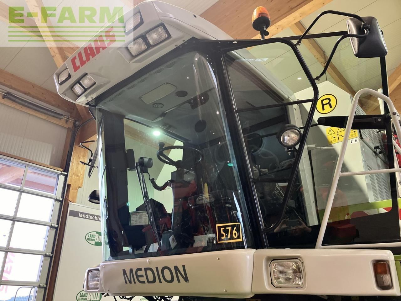 Moissonneuse-batteuse CLAAS medion 330: photos 13 Moissonneuse-batteuse CLAAS medion 330: photos 13