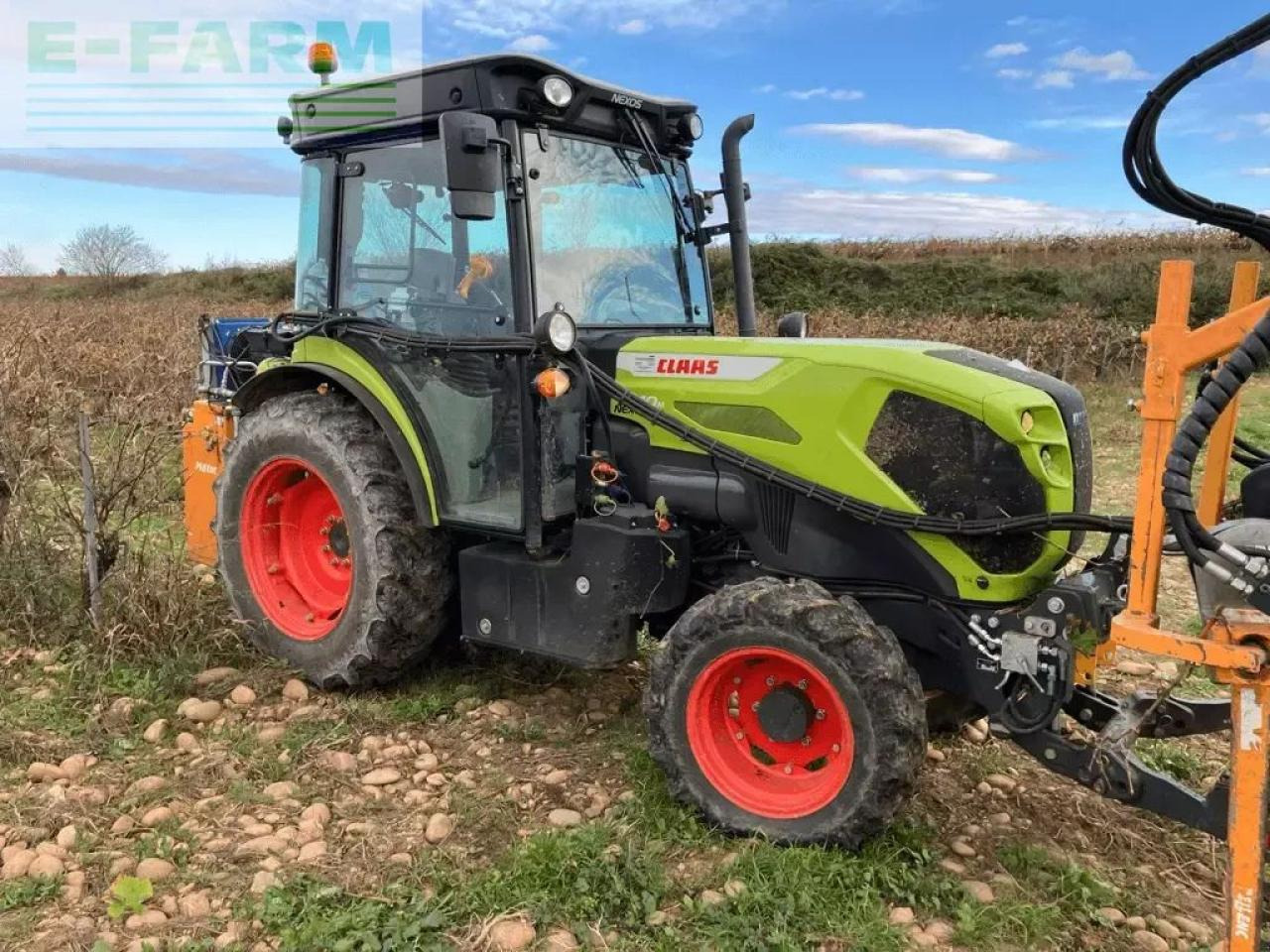 CLAAS nexos 240 m tradition - Tracteur agricole: photos 4 CLAAS nexos 240 m tradition - Tracteur agricole: photos 4