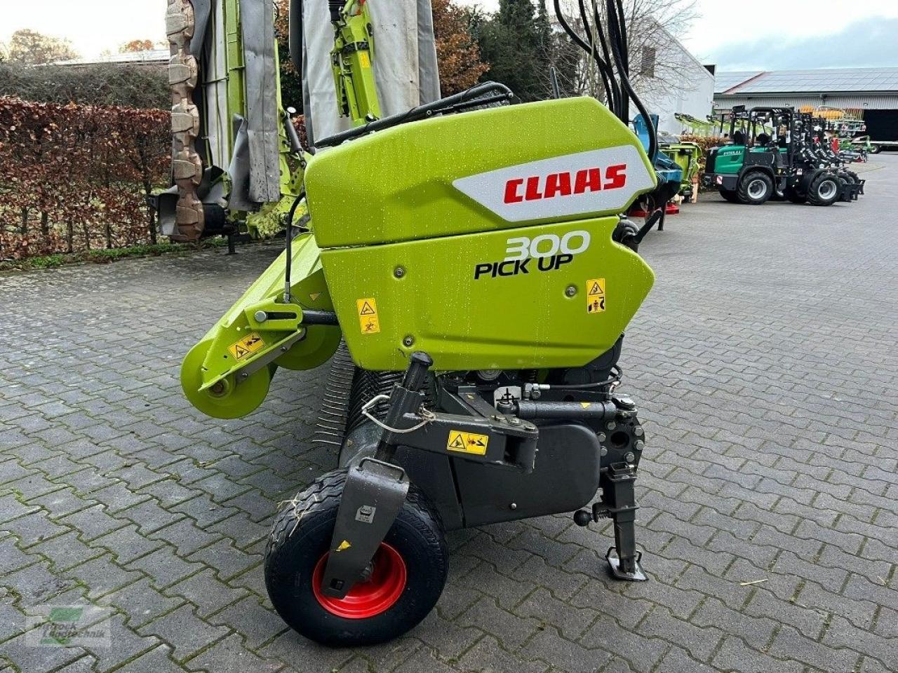CLAAS pu 300 - Accessoire aux ensileuses: photos 5 CLAAS pu 300 - Accessoire aux ensileuses: photos 5