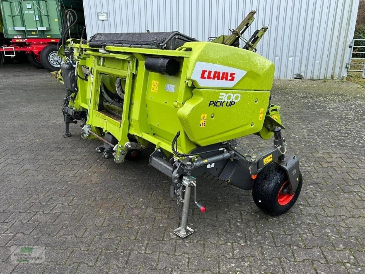 CLAAS pu 300 - Accessoire aux ensileuses: photos 1 CLAAS pu 300 - Accessoire aux ensileuses: photos 1