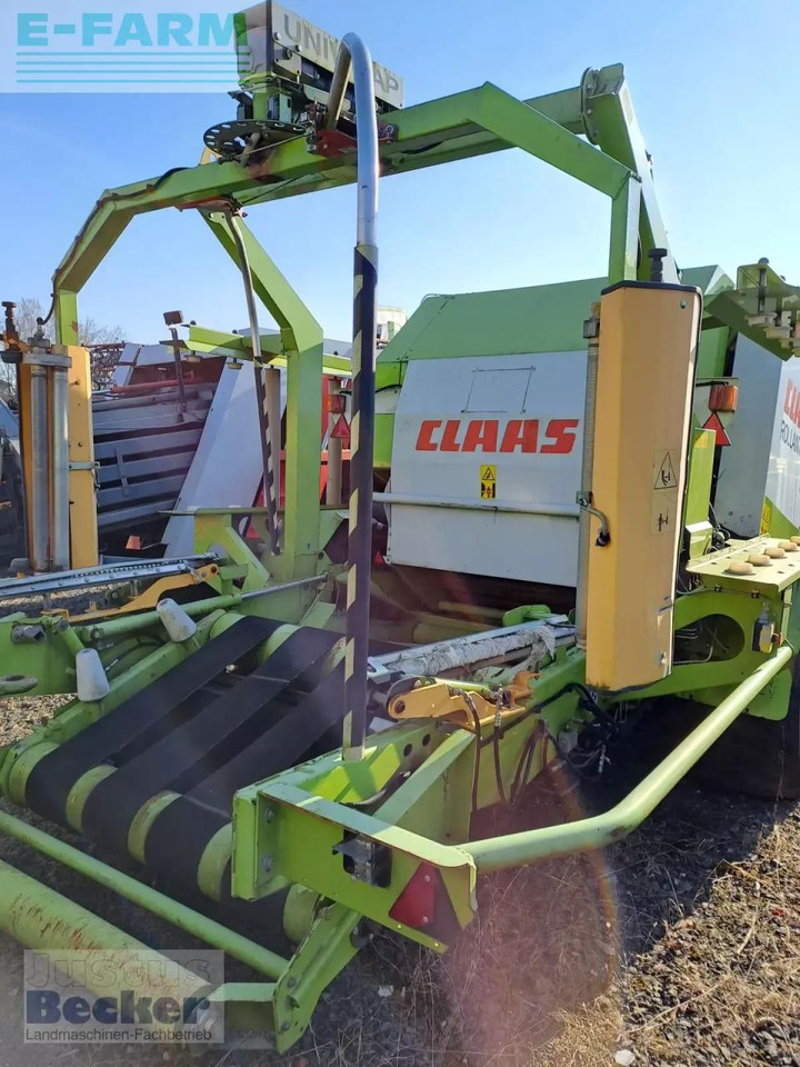 CLAAS rollant 255 rc uniwrap - Presse à balles cubiques: photos 2 CLAAS rollant 255 rc uniwrap - Presse à balles cubiques: photos 2