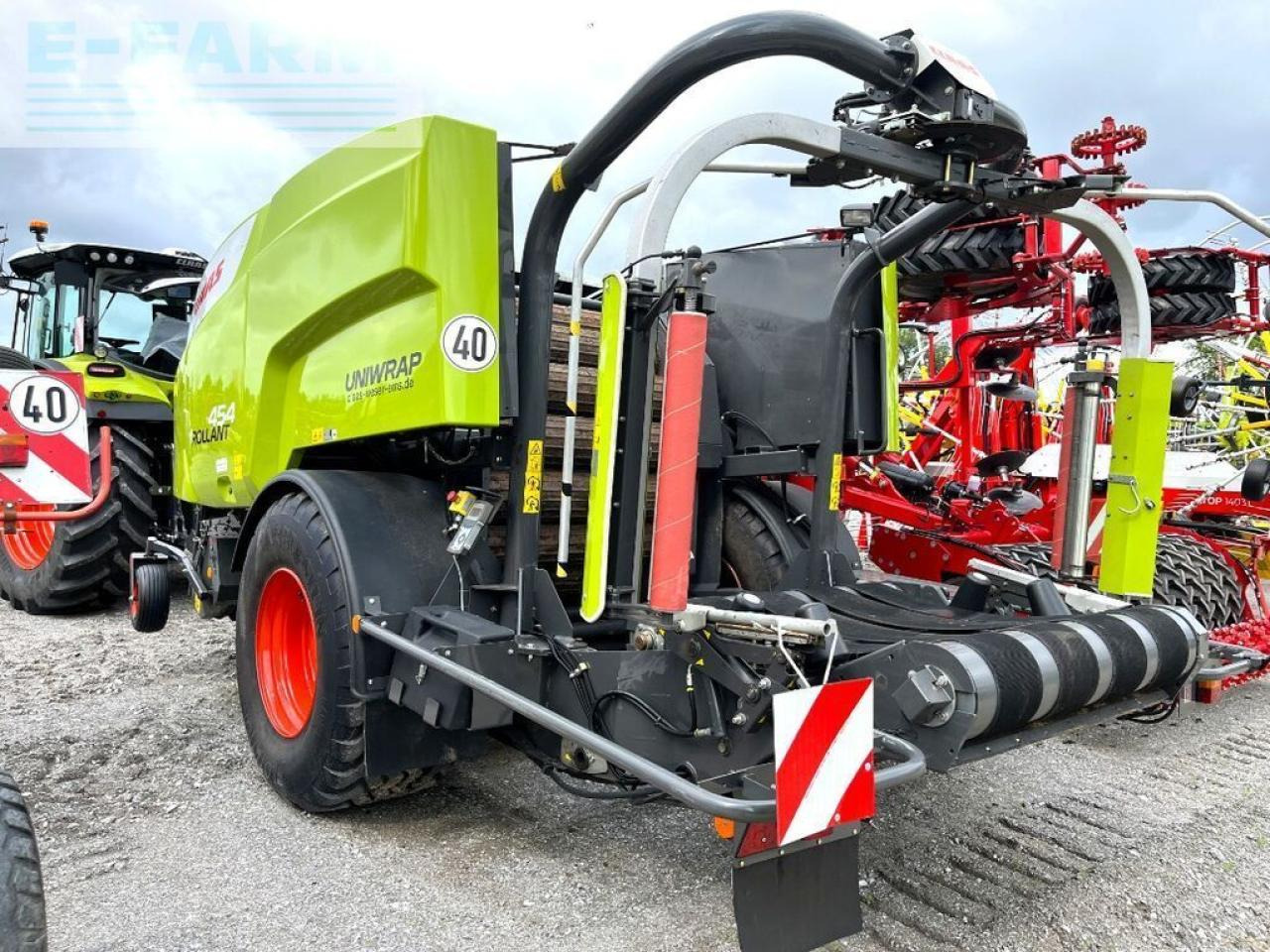 CLAAS rollant 454 rc pro uniwrap - Presse à balles cubiques: photos 3 CLAAS rollant 454 rc pro uniwrap - Presse à balles cubiques: photos 3