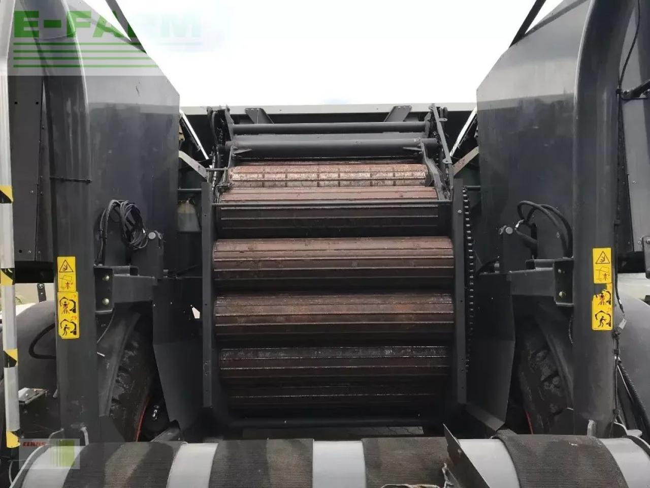 CLAAS rollant uniwrap 455(roto cut 25 messer) - Presse à balles cubiques: photos 4 CLAAS rollant uniwrap 455(roto cut 25 messer) - Presse à balles cubiques: photos 4