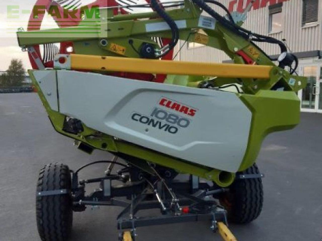 CLAAS schneidwerk convio 1080 - Accessoire aux ensileuses: photos 4 CLAAS schneidwerk convio 1080 - Accessoire aux ensileuses: photos 4