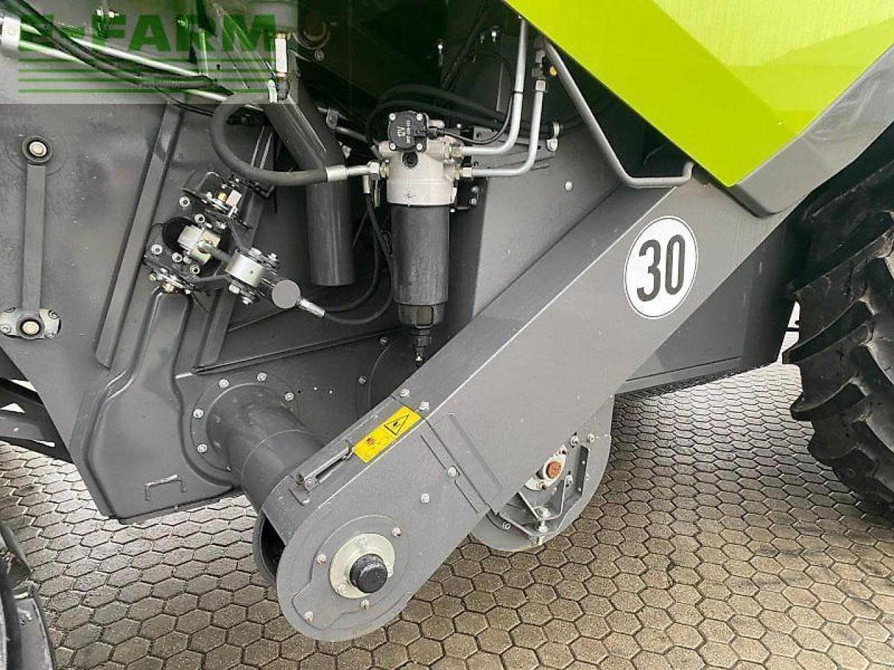 Moissonneuse-batteuse CLAAS trion 530: photos 6 Moissonneuse-batteuse CLAAS trion 530: photos 6