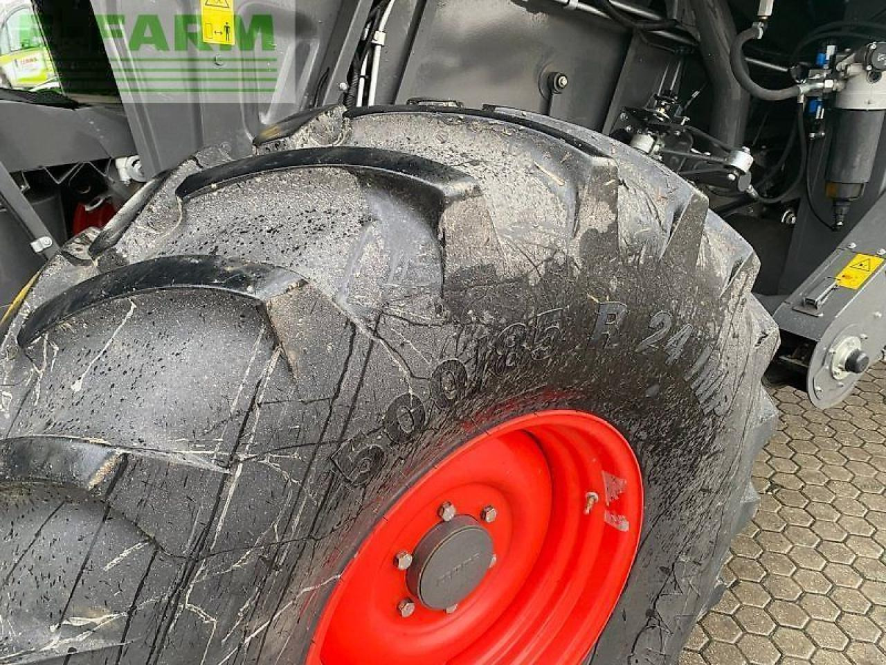 Moissonneuse-batteuse CLAAS trion 530: photos 8 Moissonneuse-batteuse CLAAS trion 530: photos 8