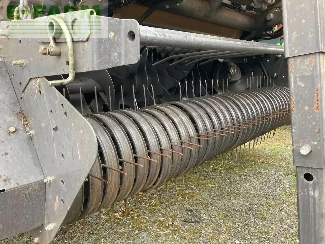 CLAAS variant 360 rf - Presse à balles cubiques: photos 3 CLAAS variant 360 rf - Presse à balles cubiques: photos 3