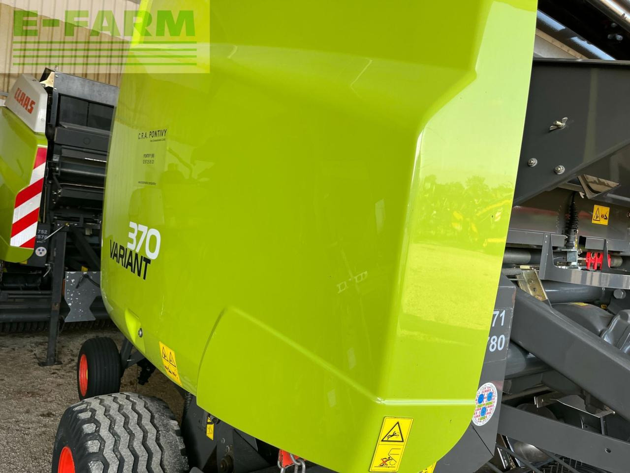 CLAAS variant 370 rf - Presse à balles cubiques: photos 2 CLAAS variant 370 rf - Presse à balles cubiques: photos 2