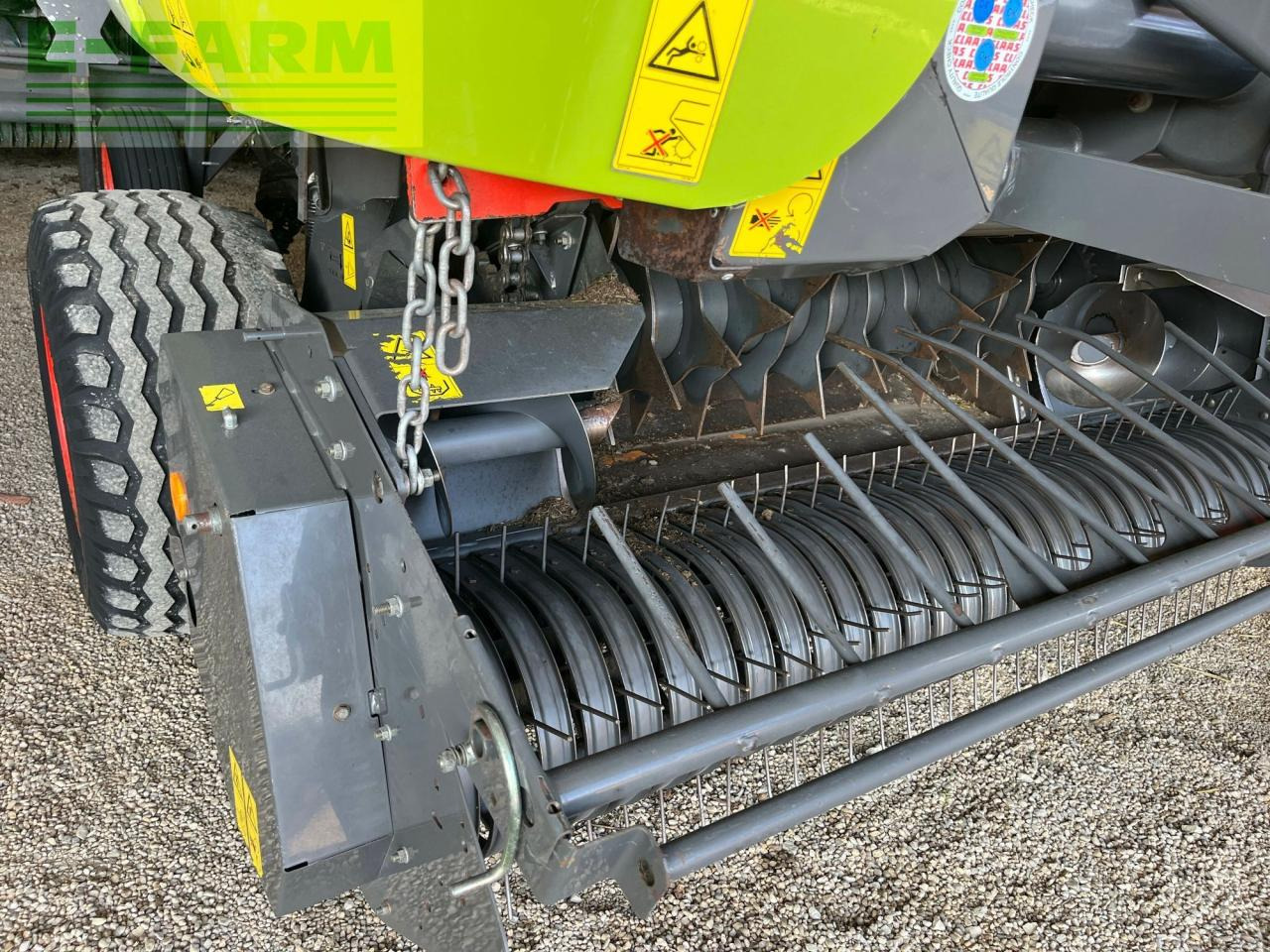 CLAAS variant 370 rf - Presse à balles cubiques: photos 5 CLAAS variant 370 rf - Presse à balles cubiques: photos 5