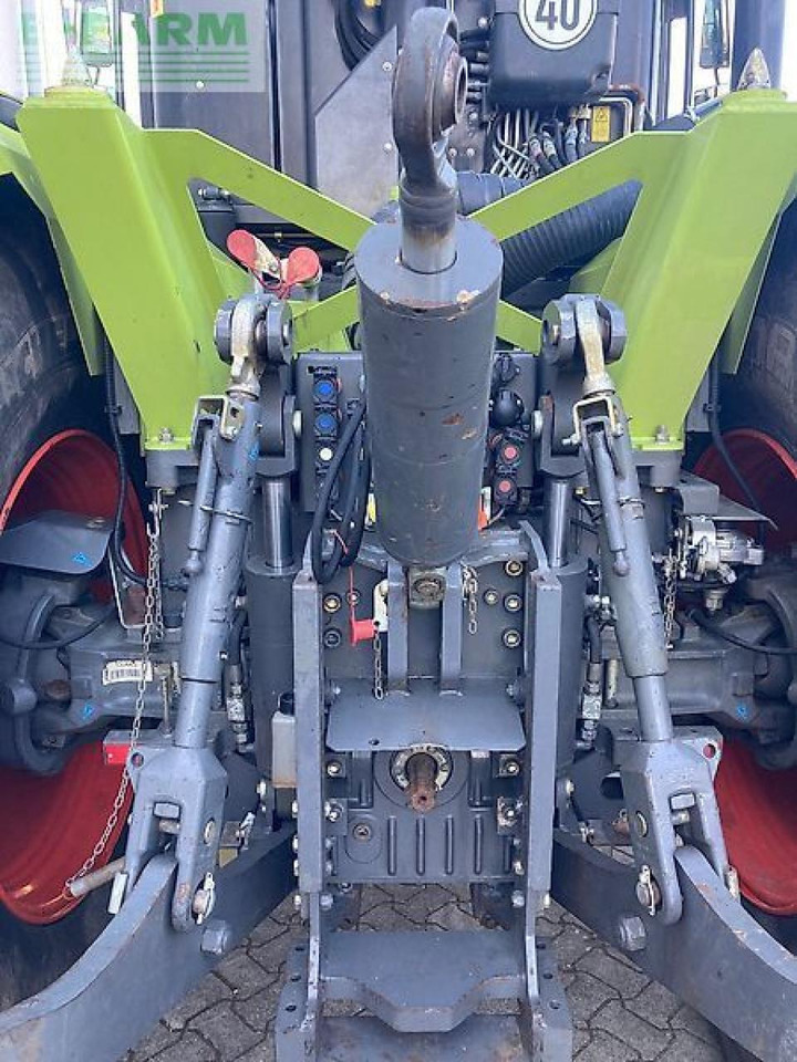 Tracteur agricole CLAAS xerion 3800 trac vc TRAC VC: photos 10