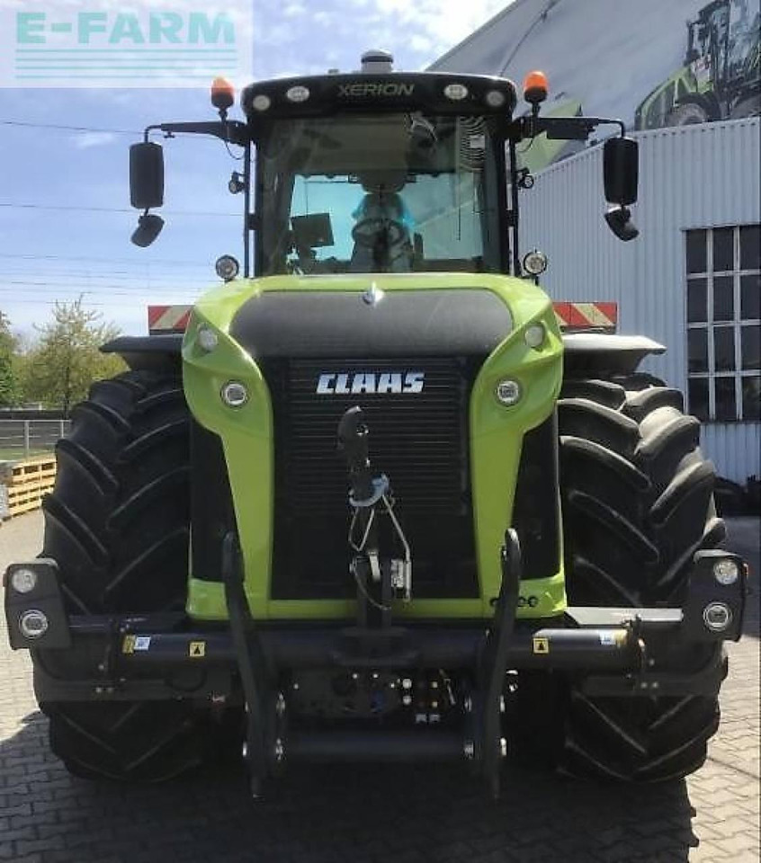 CLAAS xerion 4200 trac TRAC - Tracteur agricole: photos 2 CLAAS xerion 4200 trac TRAC - Tracteur agricole: photos 2