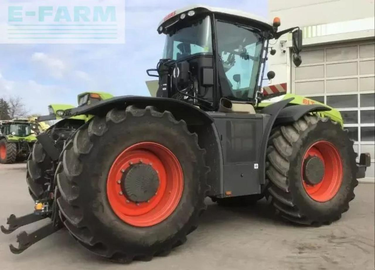 CLAAS xerion 4200 trac vc TRAC VC - Tracteur agricole: photos 5 CLAAS xerion 4200 trac vc TRAC VC - Tracteur agricole: photos 5