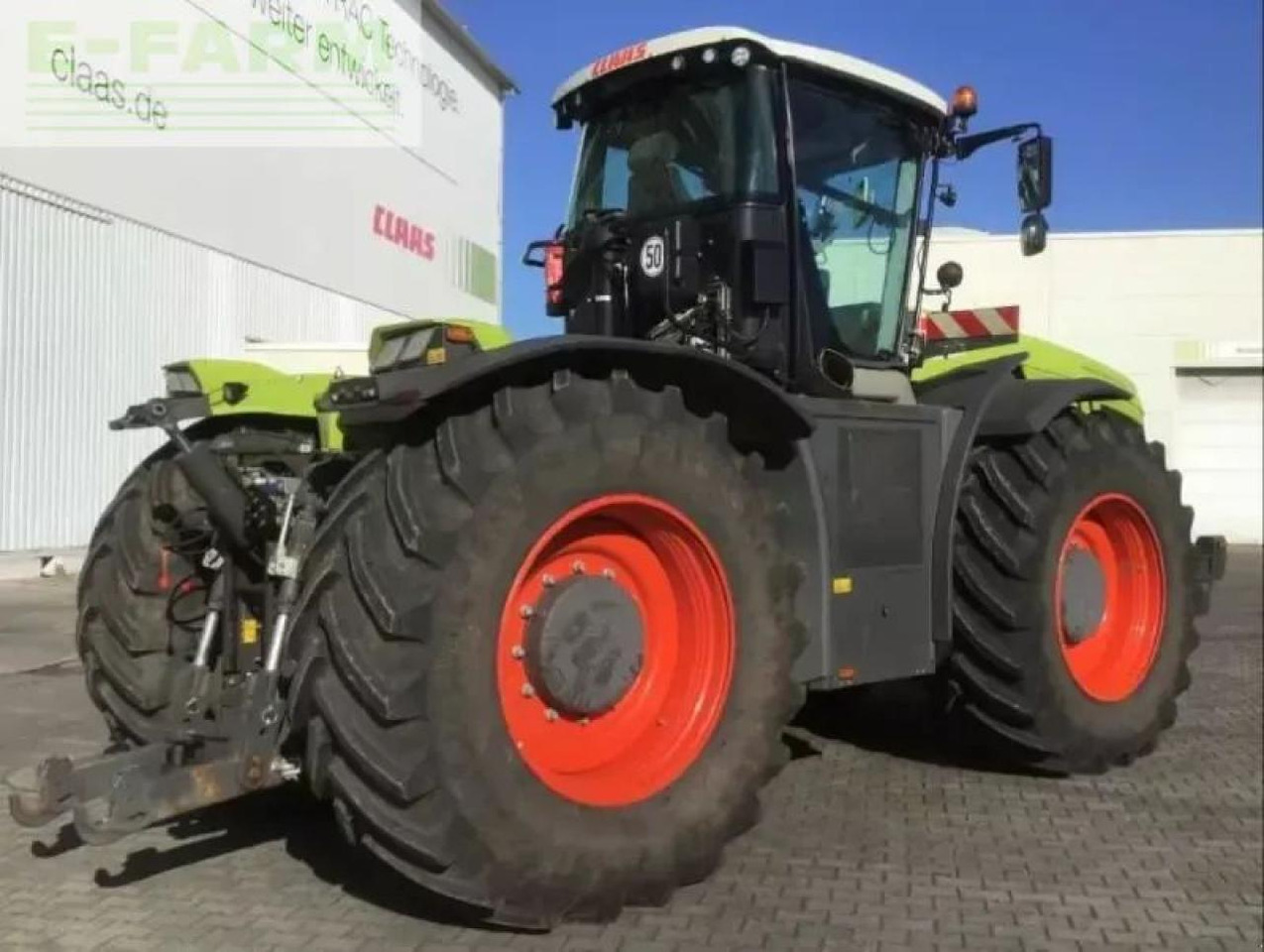 CLAAS xerion 5000 trac vc TRAC VC - Tracteur agricole: photos 3 CLAAS xerion 5000 trac vc TRAC VC - Tracteur agricole: photos 3