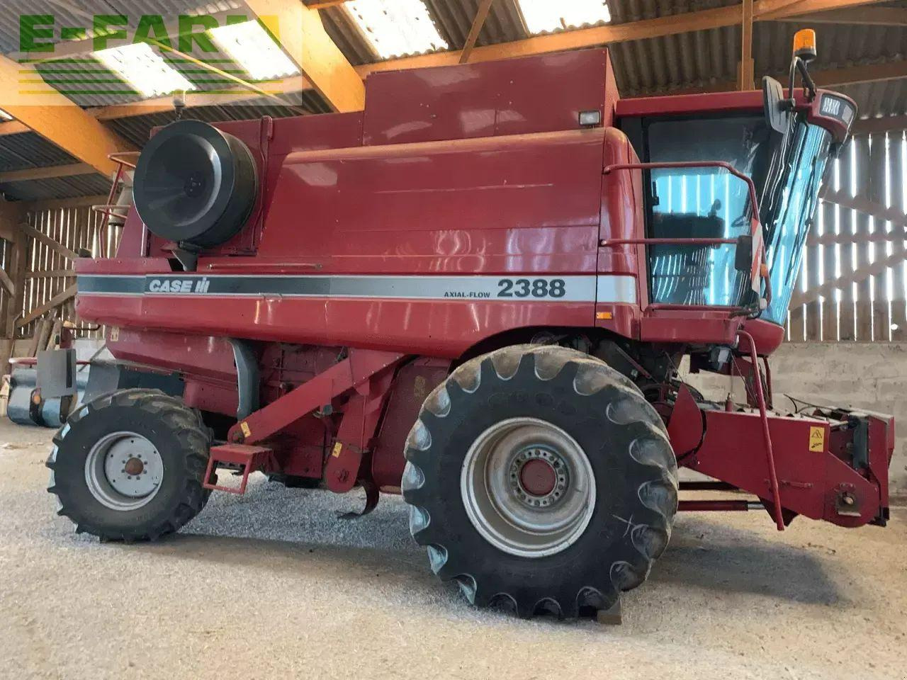 Case-IH axial 2388 - Moissonneuse-batteuse: photos 1 Case-IH axial 2388 - Moissonneuse-batteuse: photos 1