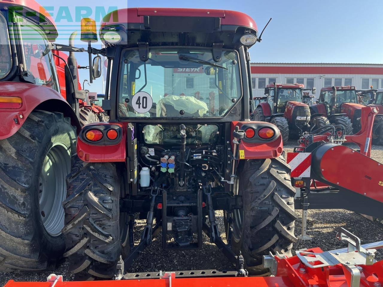 Case-IH farmall 55 a (stage v) - Tracteur agricole: photos 3 Case-IH farmall 55 a (stage v) - Tracteur agricole: photos 3