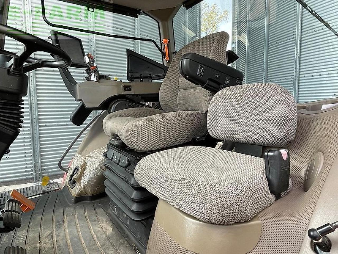 Tracteur agricole Case-IH magnum 280: photos 23