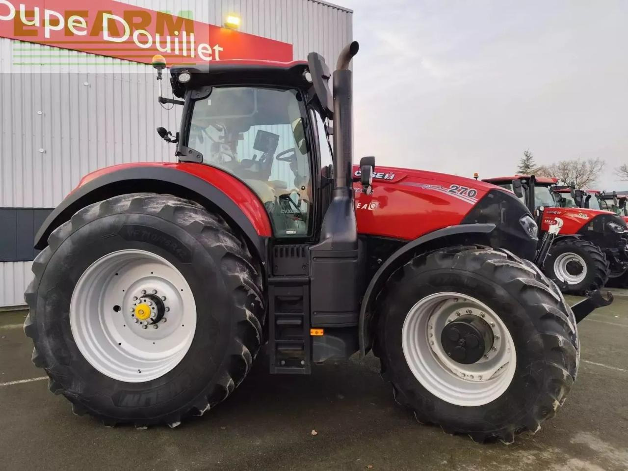 Case-IH optum 270 cvx CVX - Tracteur agricole: photos 1 Case-IH optum 270 cvx CVX - Tracteur agricole: photos 1