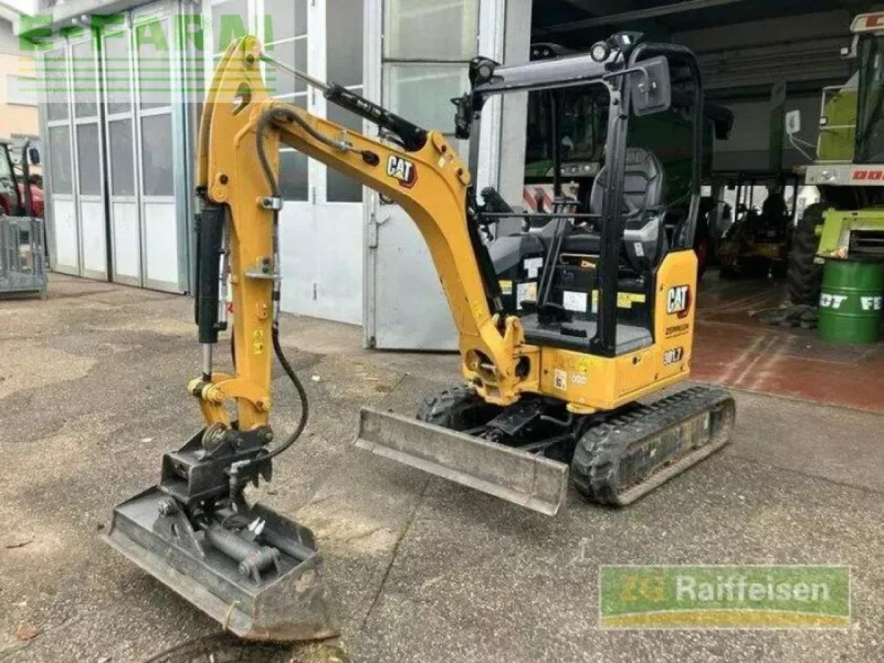 Caterpillar 301.7 cr minibager - Mini pelle: photos 1 Caterpillar 301.7 cr minibager - Mini pelle: photos 1