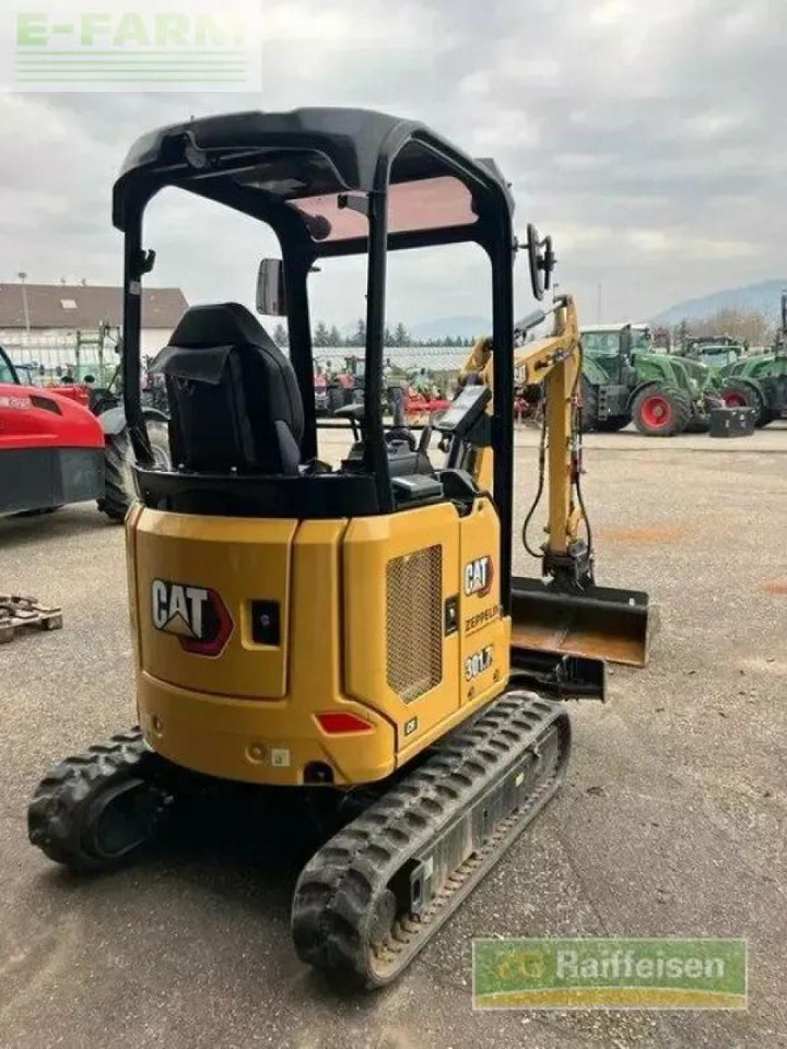 Caterpillar 301.7 cr minibager - Mini pelle: photos 4 Caterpillar 301.7 cr minibager - Mini pelle: photos 4