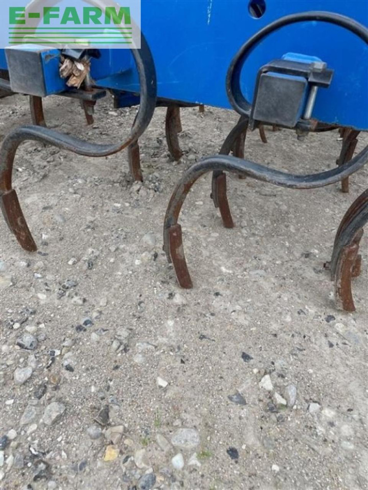 Dalbo cultilift 800 - Combiné de semis: photos 5 Dalbo cultilift 800 - Combiné de semis: photos 5