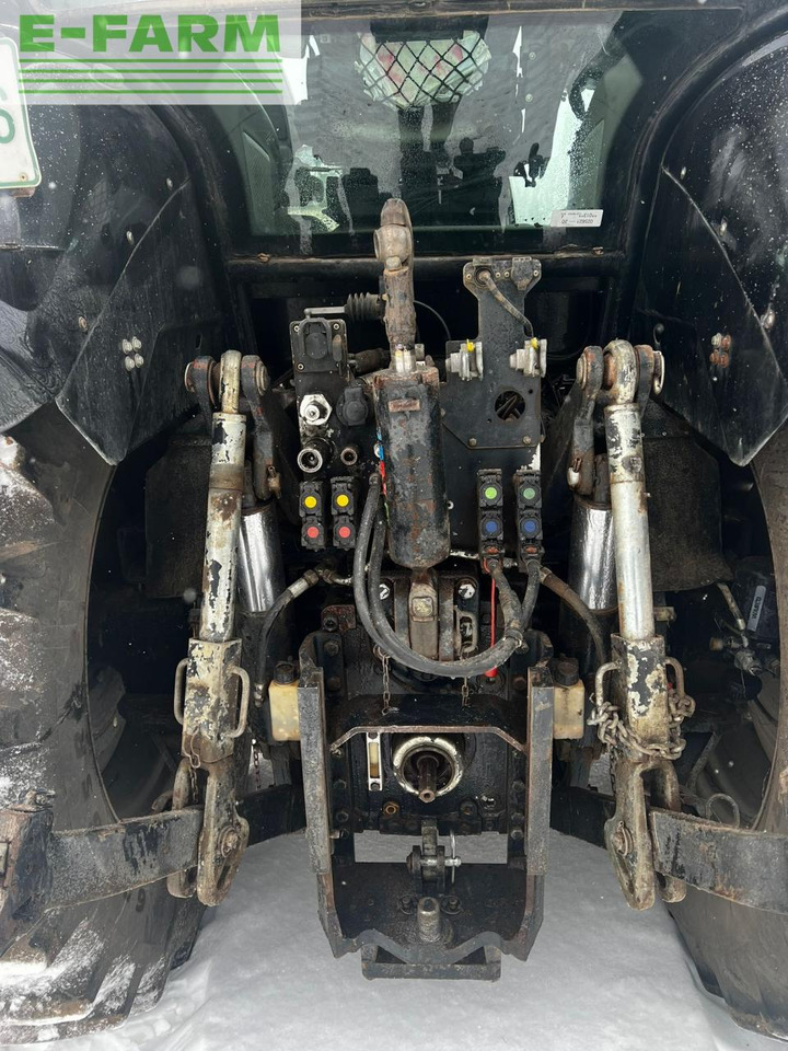 Deutz-Fahr 7250 TTV Agrotron Warrior - Tracteur agricole: photos 4 Deutz-Fahr 7250 TTV Agrotron Warrior - Tracteur agricole: photos 4