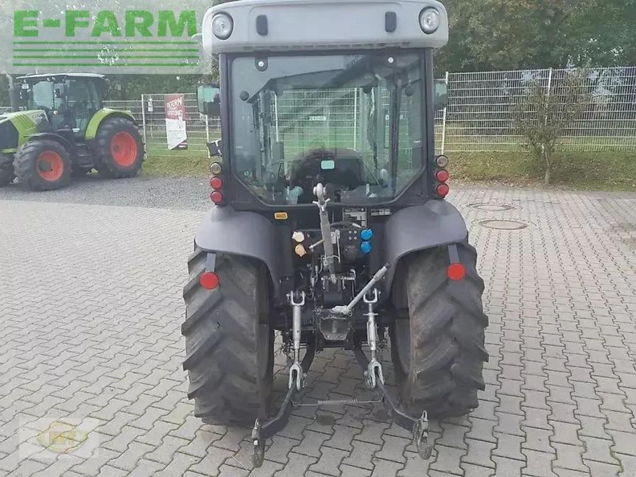Deutz-Fahr agrokid 230 dt - Tracteur agricole: photos 4 Deutz-Fahr agrokid 230 dt - Tracteur agricole: photos 4