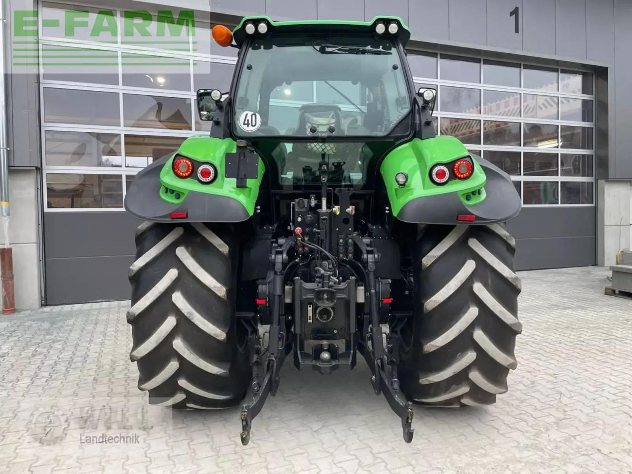 Deutz-Fahr agrotron 7250 ttv warrior TTV - Tracteur agricole: photos 2 Deutz-Fahr agrotron 7250 ttv warrior TTV - Tracteur agricole: photos 2