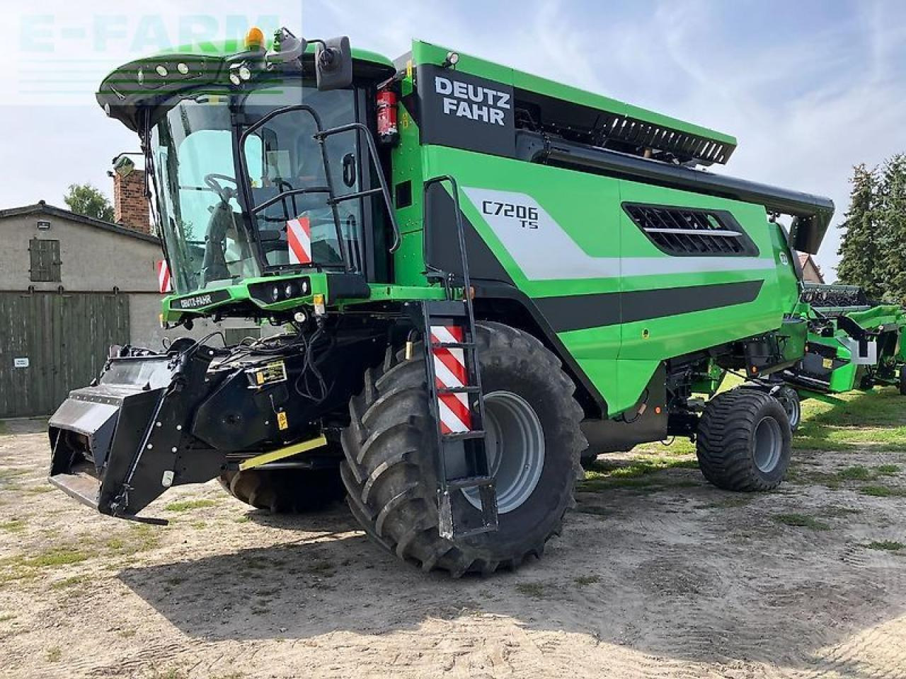 Deutz-Fahr c 7206 ts - Moissonneuse-batteuse: photos 1 Deutz-Fahr c 7206 ts - Moissonneuse-batteuse: photos 1