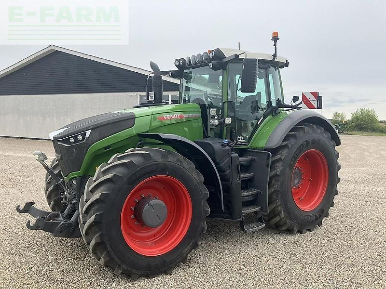 Fendt 1038 vario gen3 - Tracteur agricole: photos 1 Fendt 1038 vario gen3 - Tracteur agricole: photos 1