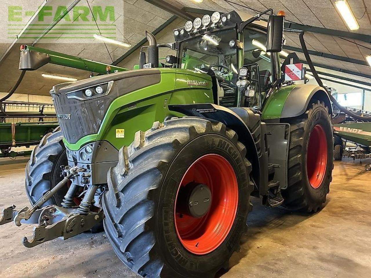 Fendt 1038 vario s4 - Tracteur agricole: photos 2 Fendt 1038 vario s4 - Tracteur agricole: photos 2