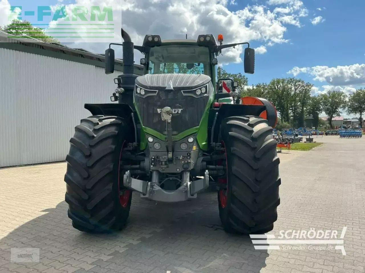 Fendt 1050 vario s4 profi plus ProfiPlus - Tracteur agricole: photos 2 Fendt 1050 vario s4 profi plus ProfiPlus - Tracteur agricole: photos 2