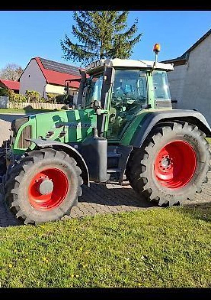 Fendt 714 vario - Tracteur agricole: photos 1 Fendt 714 vario - Tracteur agricole: photos 1