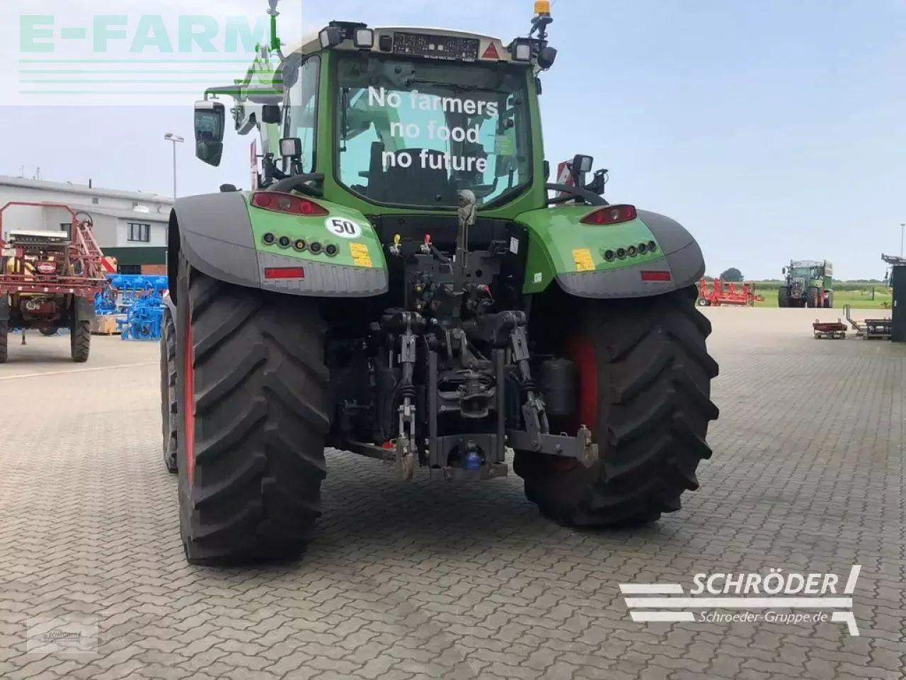 Fendt 718 vario s4 power plus PowerPlus - Tracteur agricole: photos 3 Fendt 718 vario s4 power plus PowerPlus - Tracteur agricole: photos 3