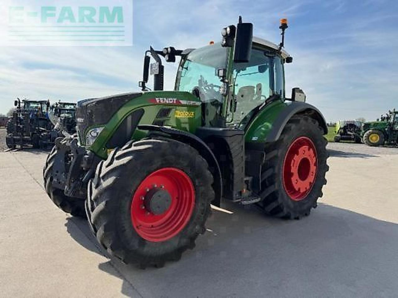 Fendt 720 profi plus - Tracteur agricole: photos 1 Fendt 720 profi plus - Tracteur agricole: photos 1