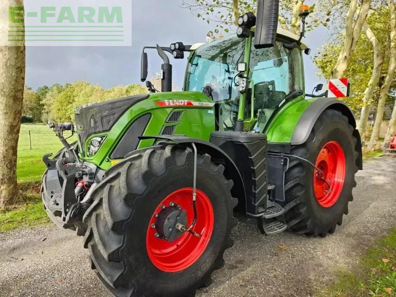 Fendt 724 vario 724 gen6 power plus reifendrucksystem rtk ( 718 720 72 - Tracteur agricole: photos 1 Fendt 724 vario 724 gen6 power plus reifendrucksystem rtk ( 718 720 72 - Tracteur agricole: photos 1