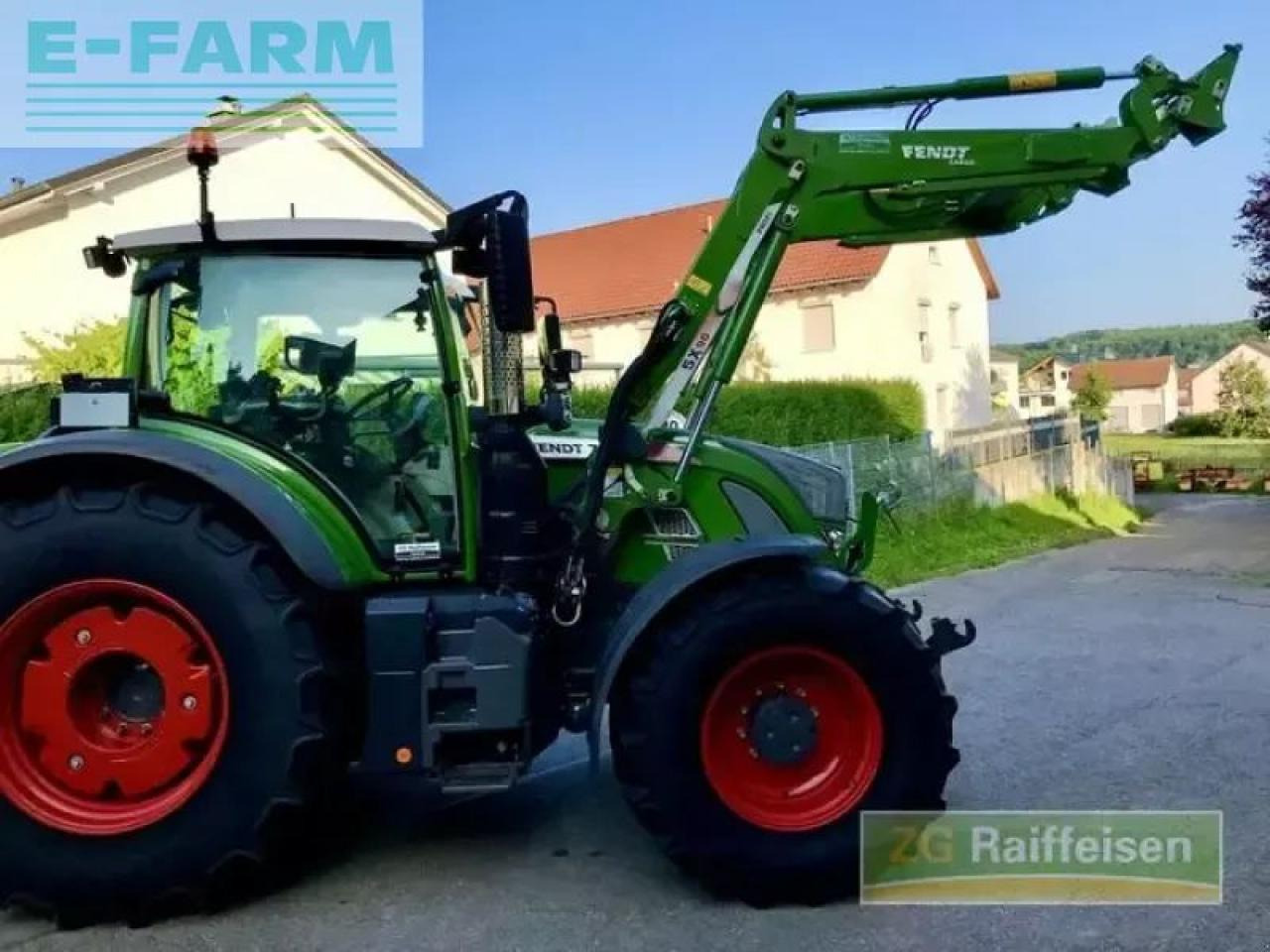 Fendt 724 vario gebr. allradsc - Tracteur agricole: photos 3 Fendt 724 vario gebr. allradsc - Tracteur agricole: photos 3