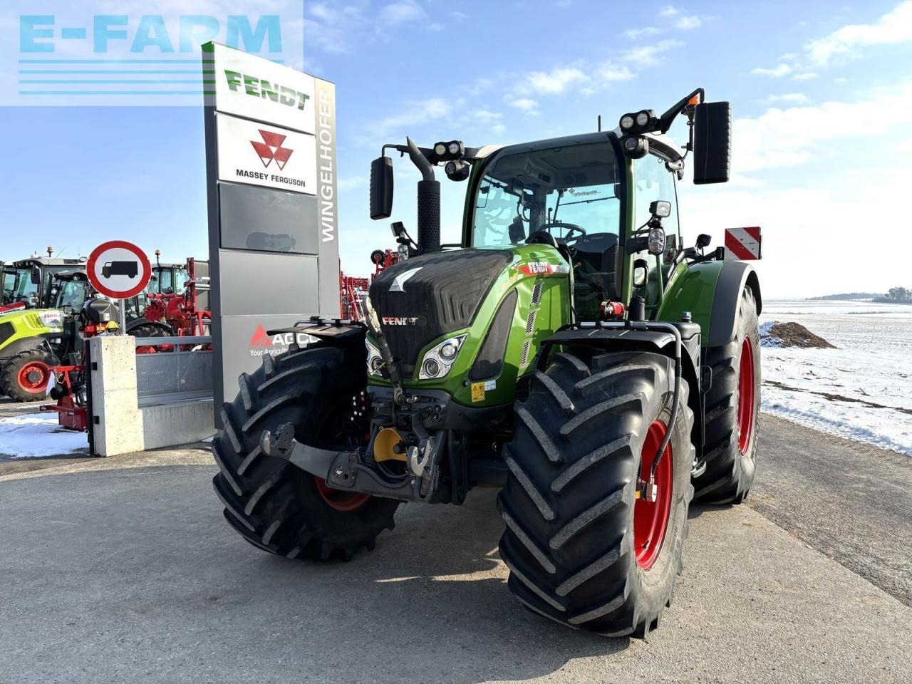 Fendt 724 vario profi+ ProfiPlus - Tracteur agricole: photos 1 Fendt 724 vario profi+ ProfiPlus - Tracteur agricole: photos 1