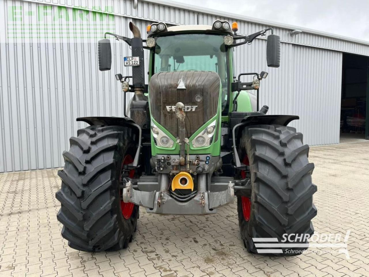 Fendt 828 s4 profi plus - Tracteur agricole: photos 2 Fendt 828 s4 profi plus - Tracteur agricole: photos 2
