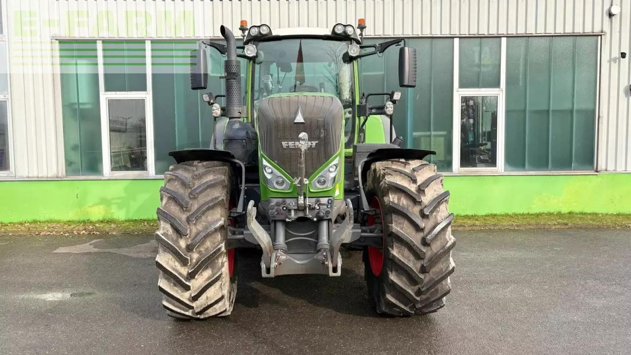 Fendt 828 vario power+ PowerPlus - Tracteur agricole: photos 1 Fendt 828 vario power+ PowerPlus - Tracteur agricole: photos 1