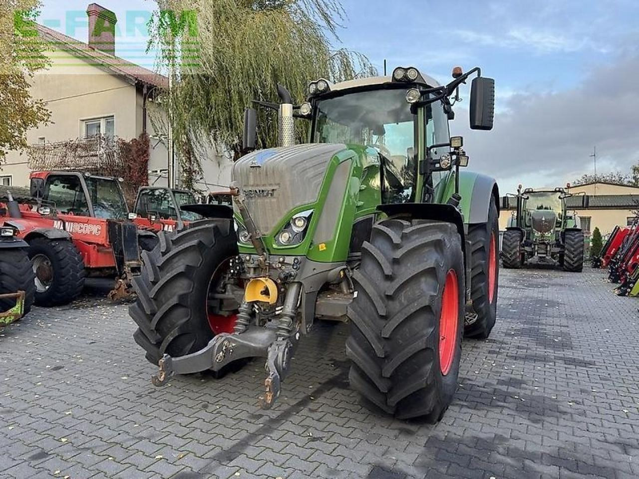 Fendt 828 vario profi+ plus nature green / wom / gps navi rtk trimble / tms ProfiPlus - Tracteur agricole: photos 2 Fendt 828 vario profi+ plus nature green / wom / gps navi rtk trimble / tms ProfiPlus - Tracteur agricole: photos 2