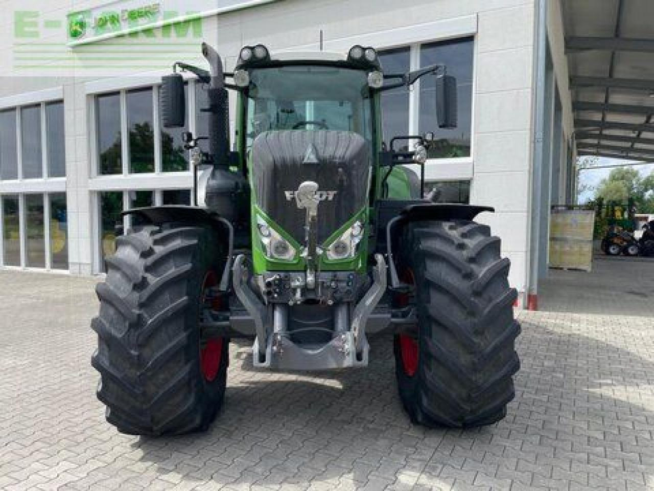 Fendt 828 vario profiplus ProfiPlus - Tracteur agricole: photos 4 Fendt 828 vario profiplus ProfiPlus - Tracteur agricole: photos 4