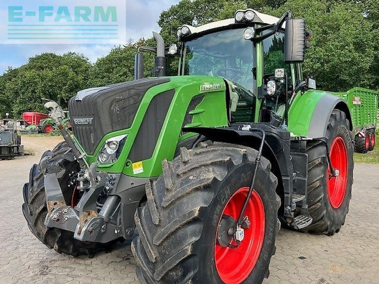 Fendt 828 vario s4 profiplus ProfiPlus - Tracteur agricole: photos 2 Fendt 828 vario s4 profiplus ProfiPlus - Tracteur agricole: photos 2