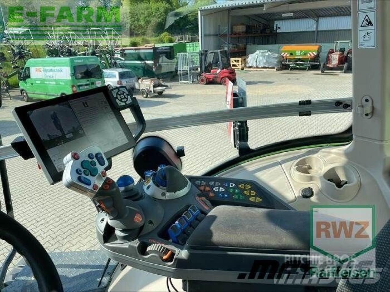 Tracteur agricole Fendt 933 vario: photos 13