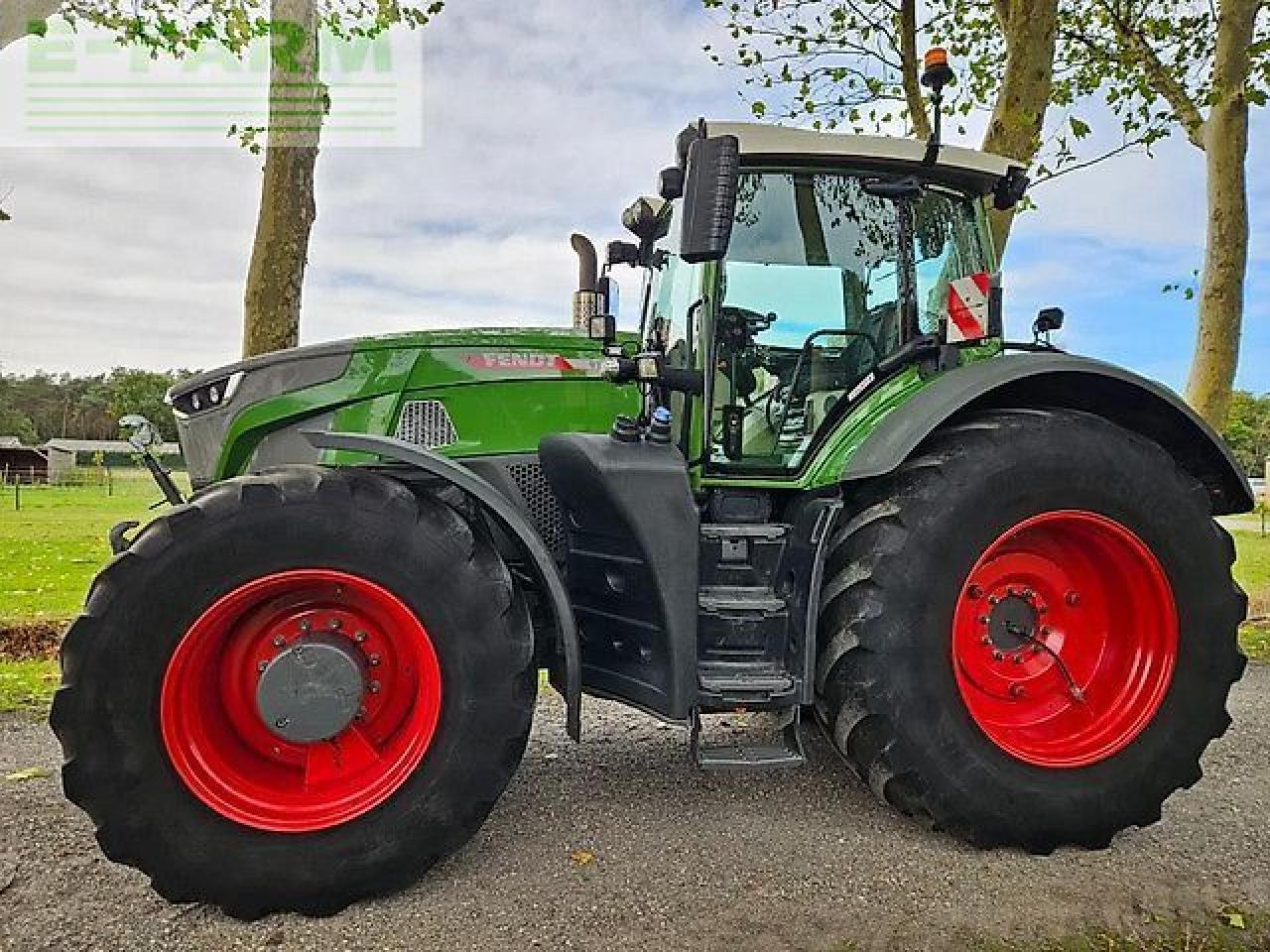 Fendt 936 vario gen 7 profi plus setting 2 ( 930 933 939 942 ) ProfiPlus - Tracteur agricole: photos 3 Fendt 936 vario gen 7 profi plus setting 2 ( 930 933 939 942 ) ProfiPlus - Tracteur agricole: photos 3