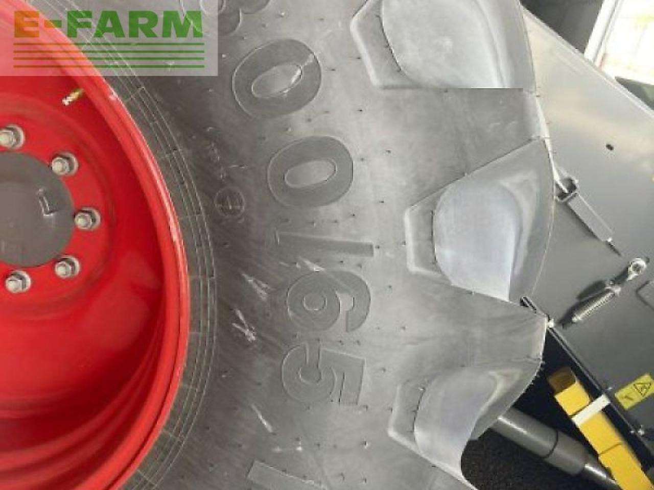 Fendt mähdrescher fendt 5255 l mcs - Moissonneuse-batteuse: photos 5 Fendt mähdrescher fendt 5255 l mcs - Moissonneuse-batteuse: photos 5